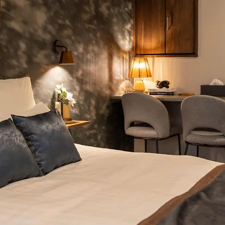 Bijou Suites Classic